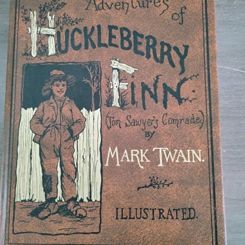 Adventures of Huckleberry Finn Illustrated Book